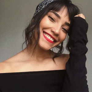 Meet your Posher, Valentina